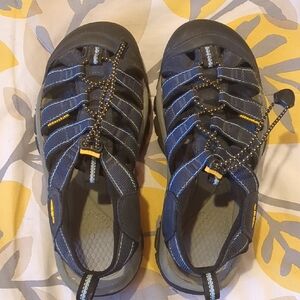 EUC Keens Navy Blue Water Shoes Hiking Sandals